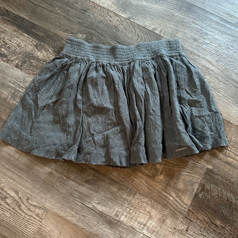 Abercrombie & Fitch Textured Gray Mini Skirt